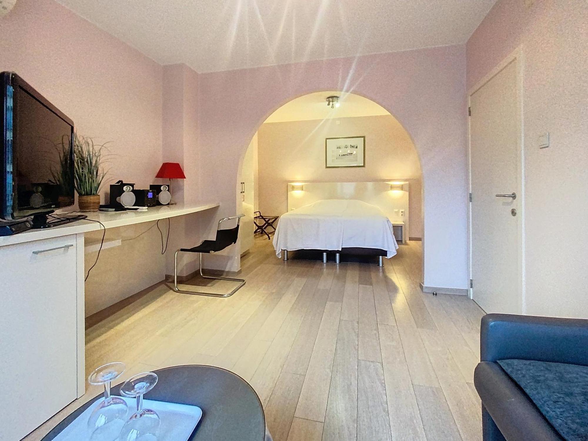 Gastenkamers Centersuites Oostduinkerke Ngoại thất bức ảnh